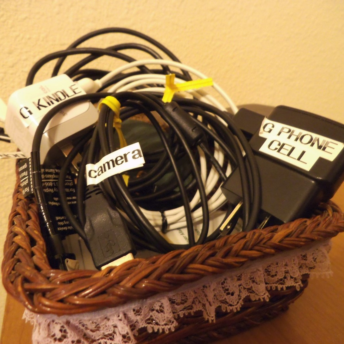 Label the cords for all your gadgets (Kindle, cell phone, digital cameras)