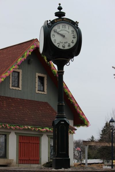 Look At The Time... I Mean, The Clock!