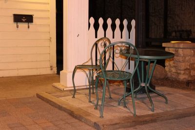 The Harvest: Cute Outdoor Table