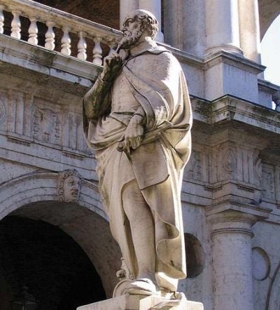 Statue of Andrea Palladio