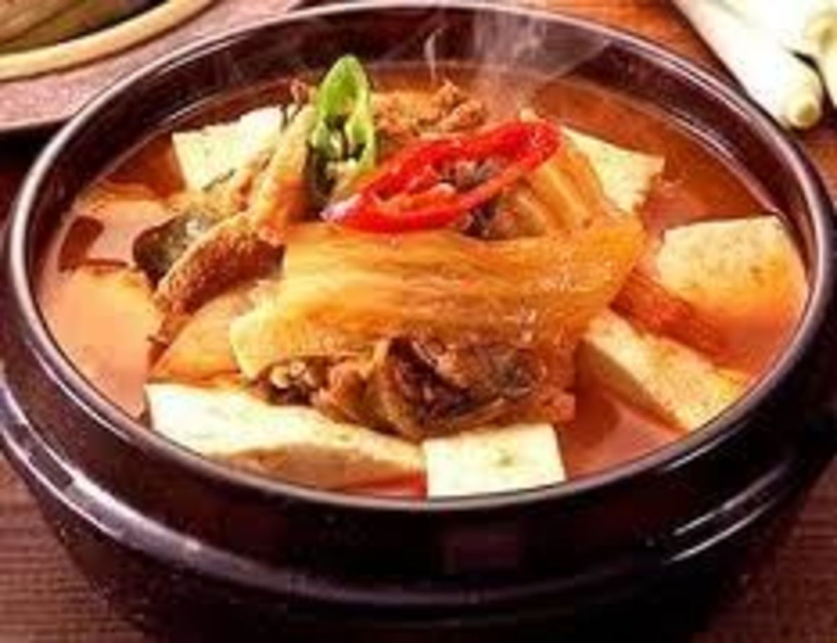 kimchi chigae, south korea, korean food, spicy korean food