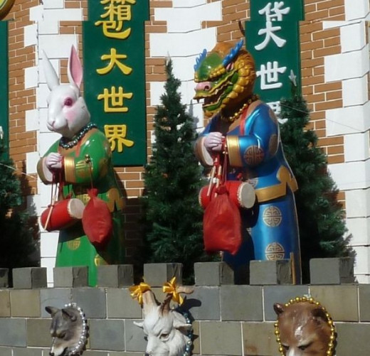 The Year of the Rabbit is passing on, and the Year of the Dragon will begin soon! Mr Dragon and Mrs. Rabbit go shopping to buy their New Year surprises.