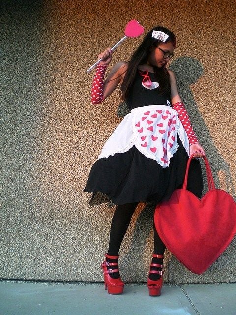 Gothic Queen Of Hearts Costume
