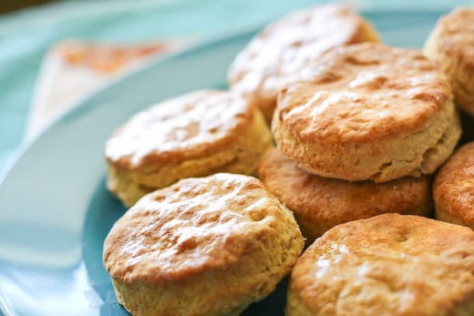 Pioneer Woman's Buttermilk Biscuits