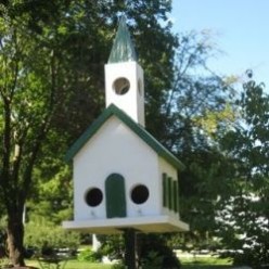 Fancy Birdhouse Designs to Decorate Your Backyard