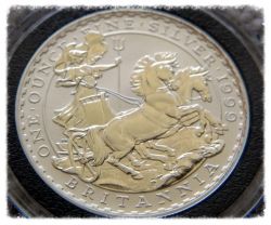 1999 Silver Britannia Bullion Coin