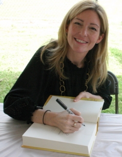 Kathryn Stockett signing her book "The Help"
