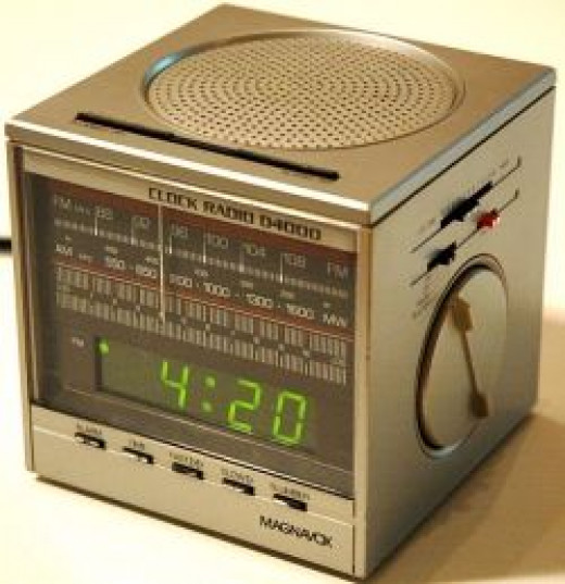 The Legendary Sony Dream Machine Cube Alarm Clock Radio HubPages