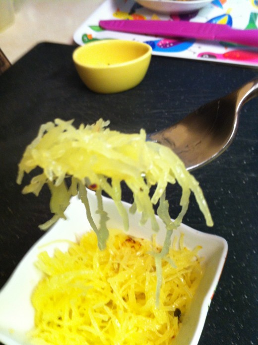 Just scrape a fork over the tender baked squash and this is what you get! Cool huh! And yummy too:)