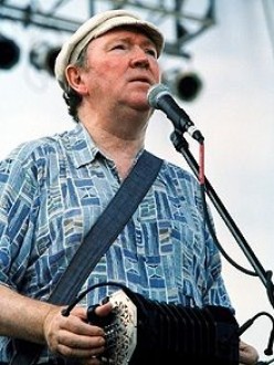 Liam Clancy: Troubadour of Tipperary (1935-2009)