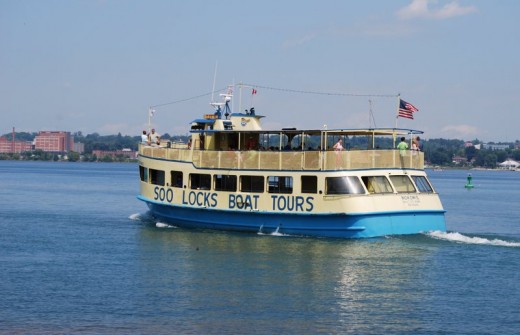 Soo locks boat tour 