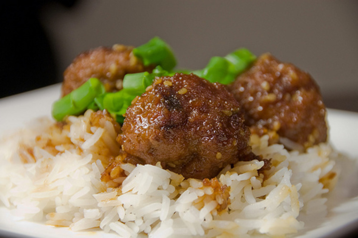 Teriyaki Turkey Meatballs as Toppings on Steamed Rice (Photo courtesy by rkazda from Flickr)
