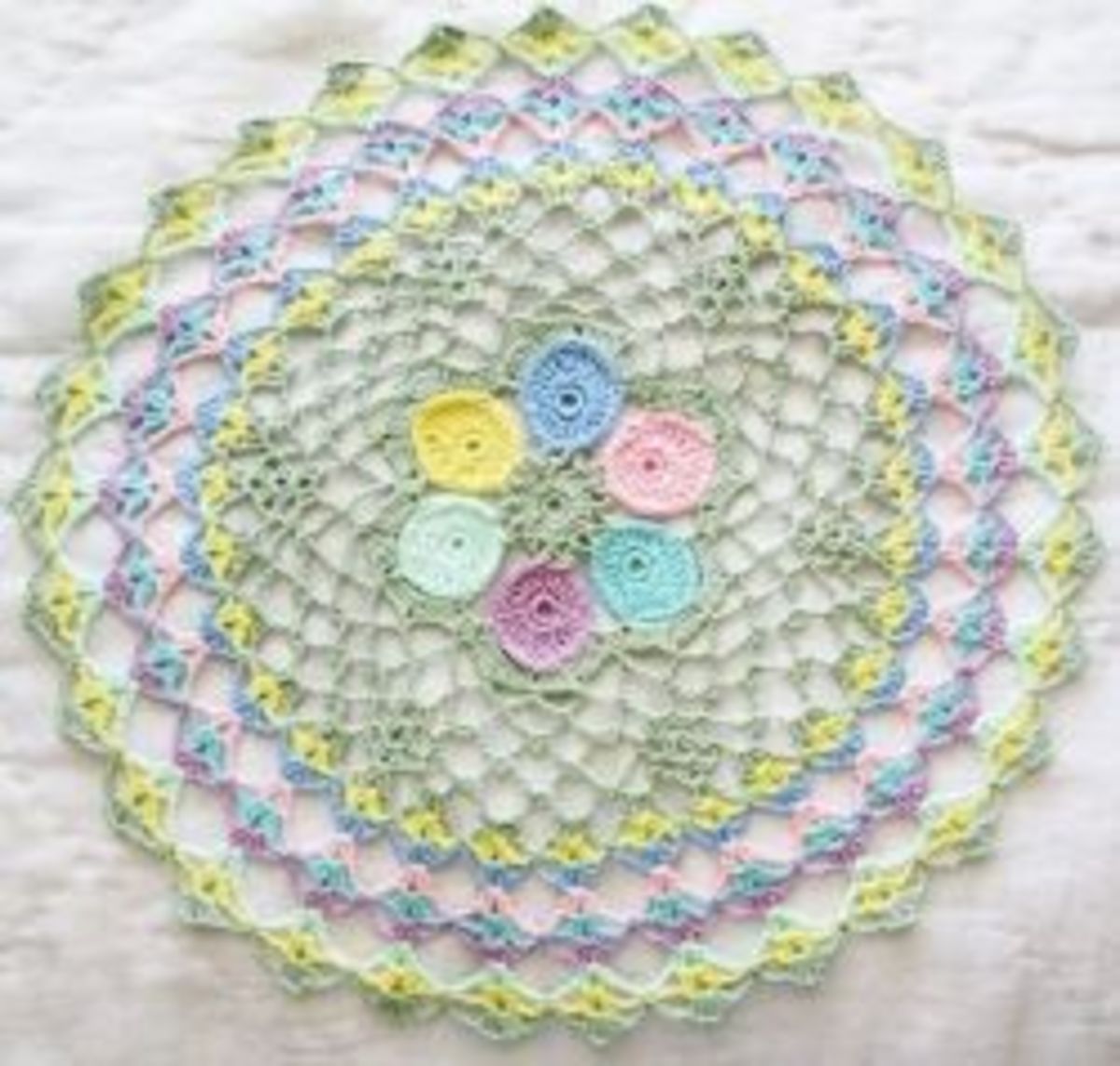 An Easter Egg Doily that I made