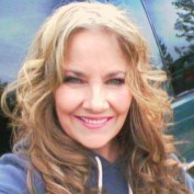 angelasbook profile image