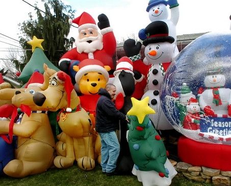 Inflatable Christmas Yard decorations