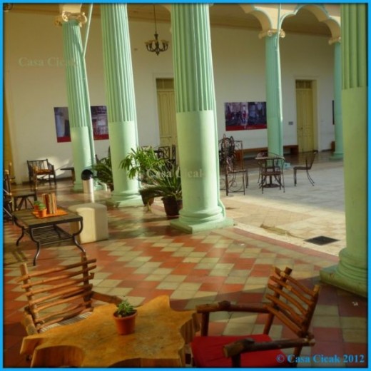 The interior of the Palacio