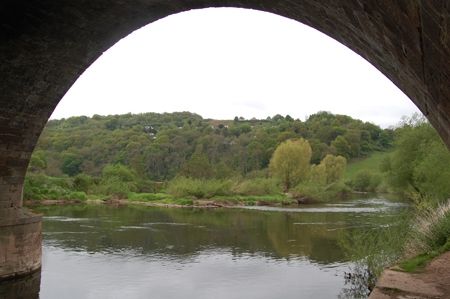 Looking down the Wye from under the bridge, this is the way to Monmouth, good job the river runs that way.