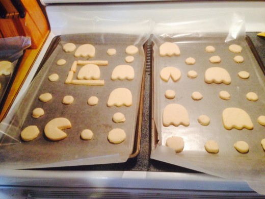 Lay out your cookies to  present to present them in a Pac Man board.
