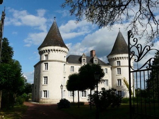 Chateau De La Roche