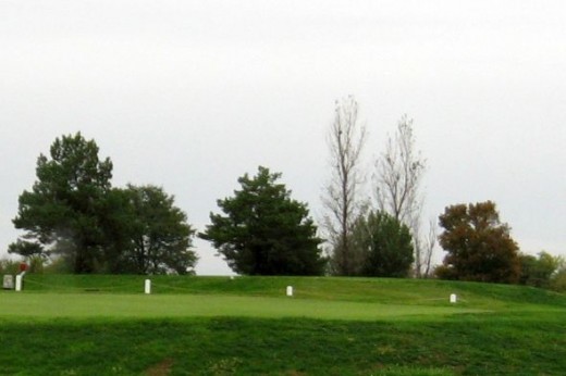 The golf course (9 holes)