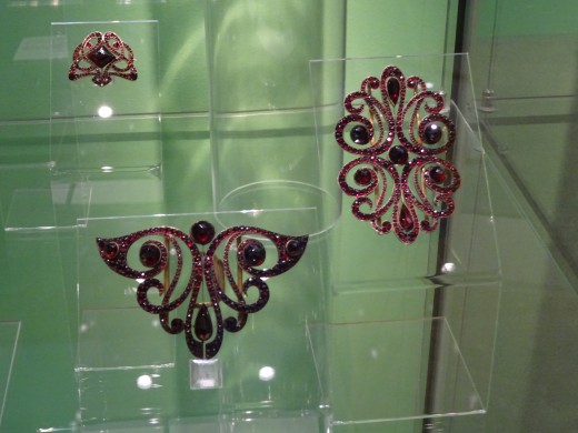 Art Nouveau jewellery in Prague