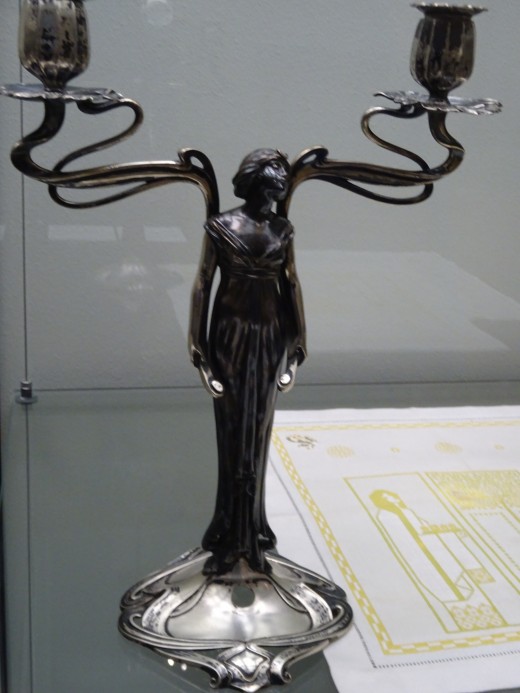 Make Sure You See The Wonderful Art Nouveau in Prague, Czech Republic