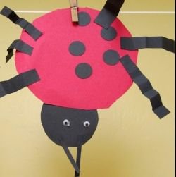 Image credit: http://www.rainbowswithinreach.blogspot.com/2012/04/ladybug-craft-for-young-children.html