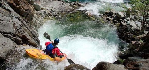Kali Gandaki River is main attraction for travellers, who loves adventures river rafting.  