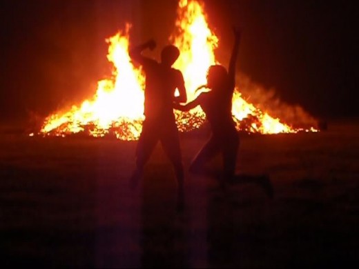 Put on some jams, pull up a couple hay wagons to dance on - it's a lot of fun. 