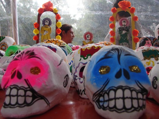 Día de los Muertos masks