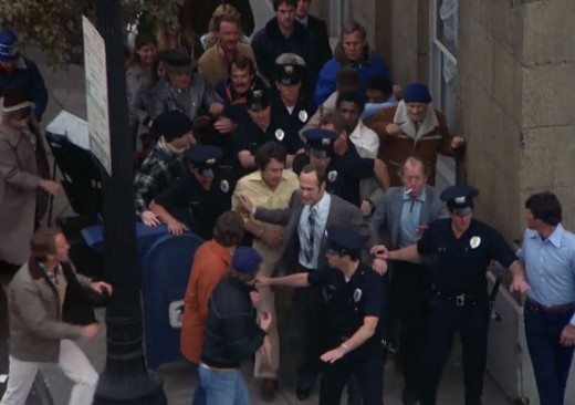 David Banner makes the perfect suspect, but the tension only builds when he is arrested.