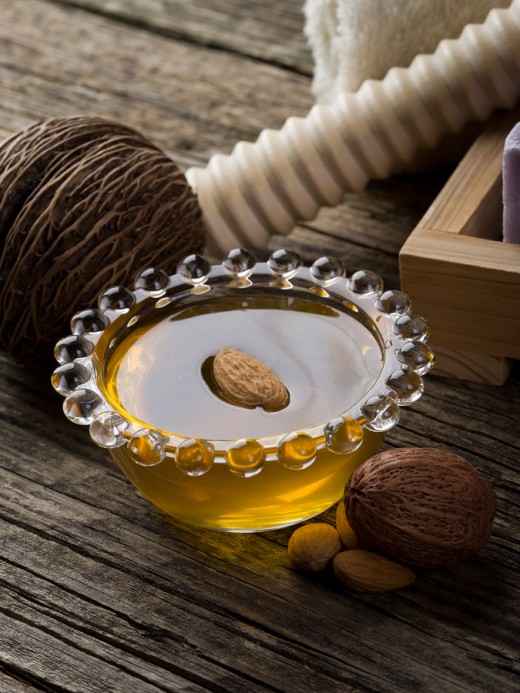 Almond oil gives hair a great shine and promotes hair growth.
