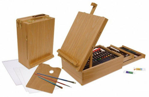 Items Included In The Royal & Langnickel 104-Piece All Media Easel Artist Set
