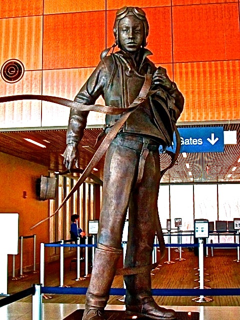 Hero Statue Honors Forgotten Tuskegee Airman Joseph Gomer