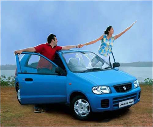 Maruti Alto - Another economical Indian car after Maruti 800. Alto gives good average and AC is better than 800