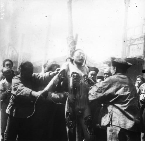 Torture in China 1904. Looks effective! (public domain)