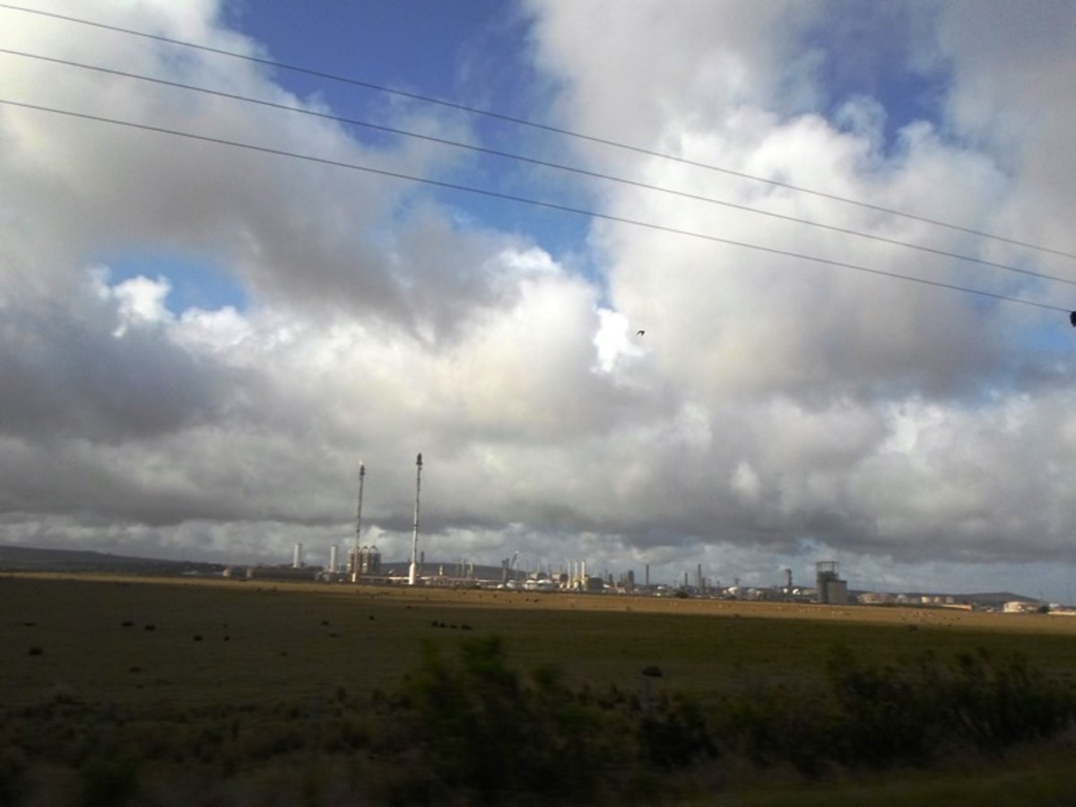 Gas-to-liquids refinery operated by PetroSA (Mossgas) Mossel Bay, Western Cape, South Africa 