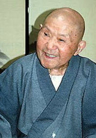 Tomoji Tanabe (lived 113 years)