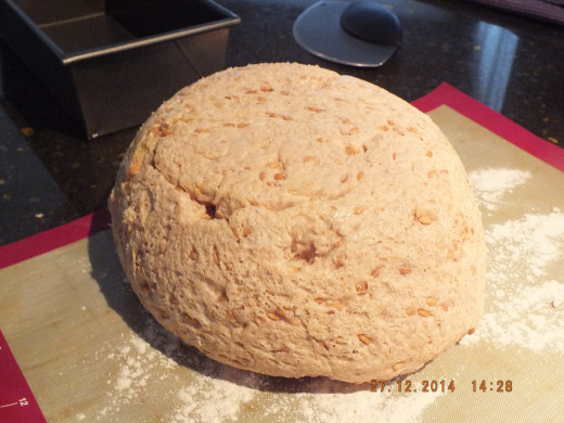 Back from the hike and the dough is back to room temperature.