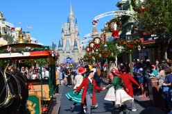 Walt Disney World: How To Avoid Park-Closing Christmas Day Crowds But Still Enjoy A Magic