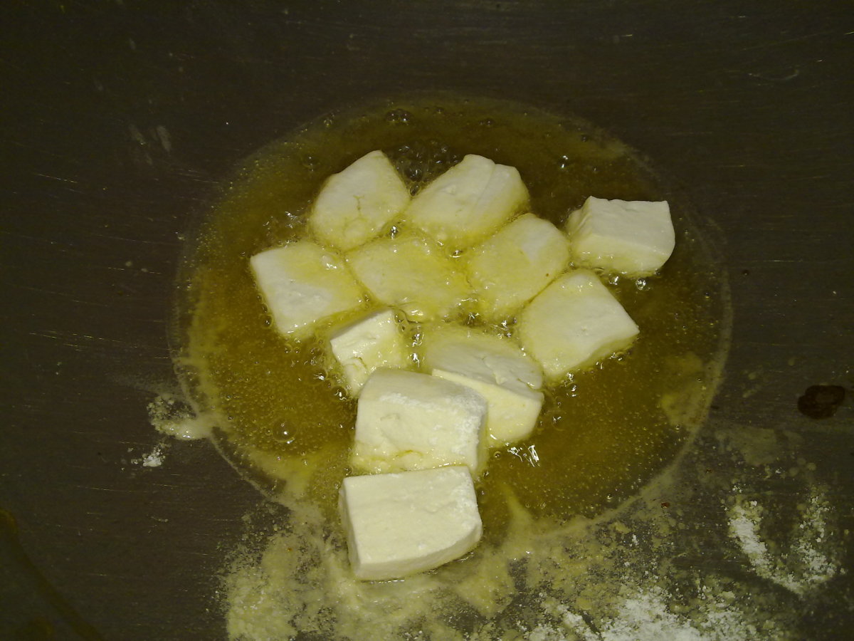 Use more oil to deep fry tofu cubes