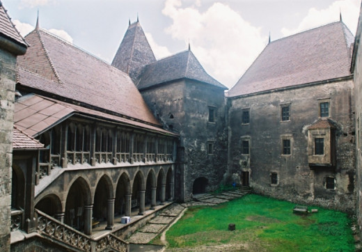 The castle's courtyard. 