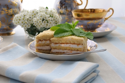 Souffle with sponge
