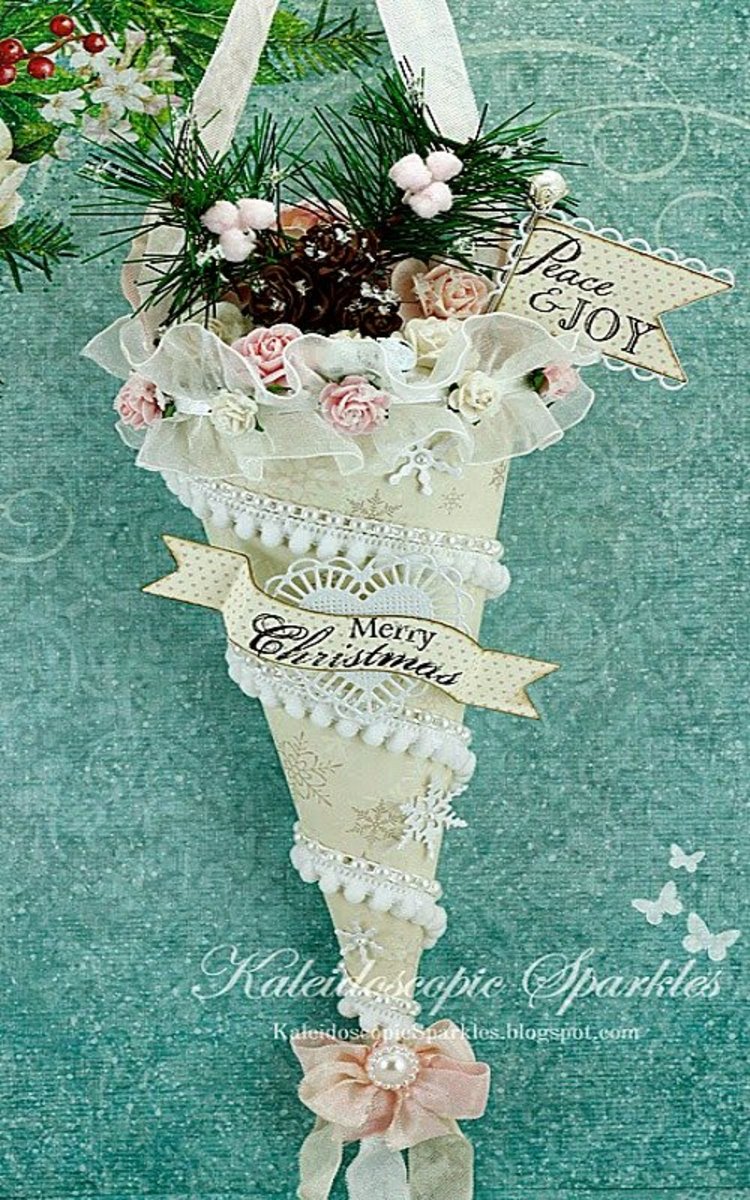 How to Make Victorian  Style Lace Christmas  Ornaments  