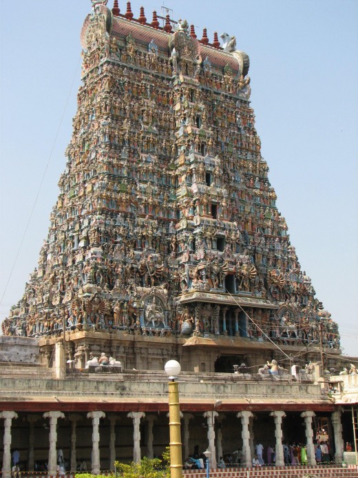 The Meenakshi Temple at Madurai Courtesy   http://pressengine.files.wordpress.com/2009/04/madurai_meenakshi_temple1.jpg
