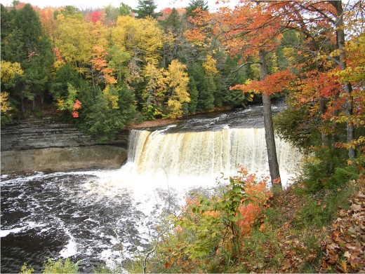 Tahquamenon Falls in fall