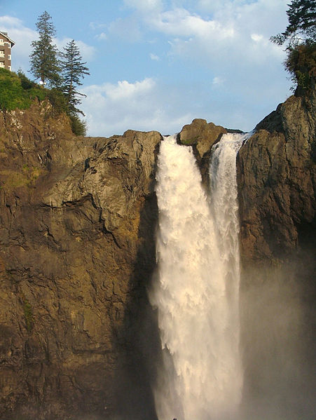 Snoqualmie Falls