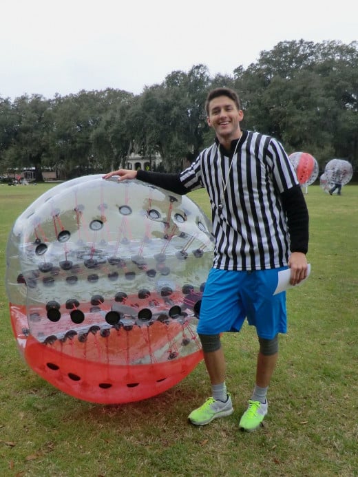 Nathan Knight at free Battle Ball Event in Forsyth Park