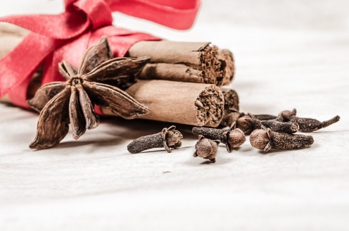 Cloves, Clove Oil, and Eugenol: Culinary and Medicinal Uses Cloves, Clove Oil, and Eugenol: Culinary and Medicinal Uses