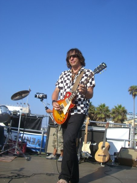 Michael Jost performs at Venice Beach